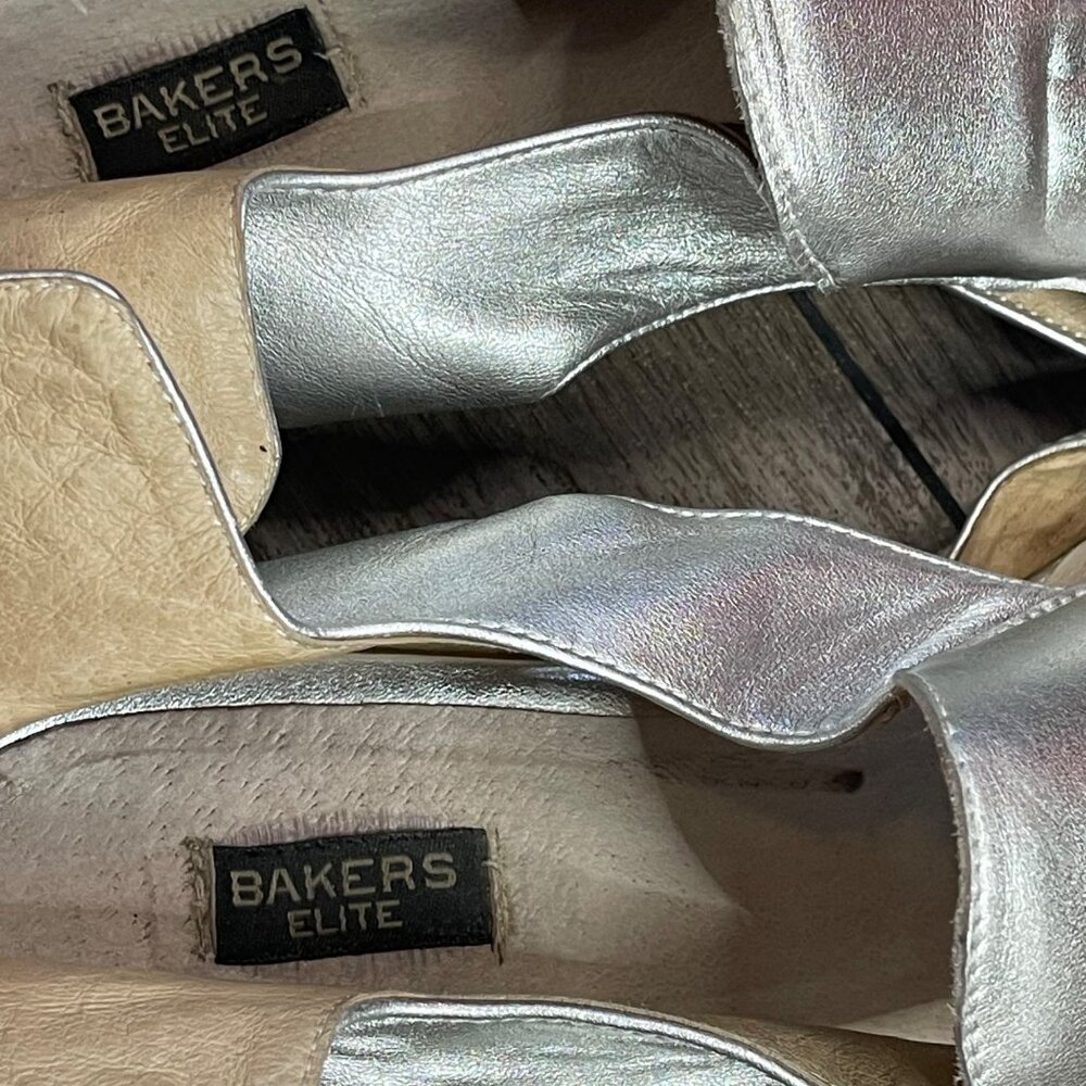 Bakers Elite Skull Embossed Leather Sandals Womens 10 EU 41 Metallic Silver FLAW - Picture 6 of 12